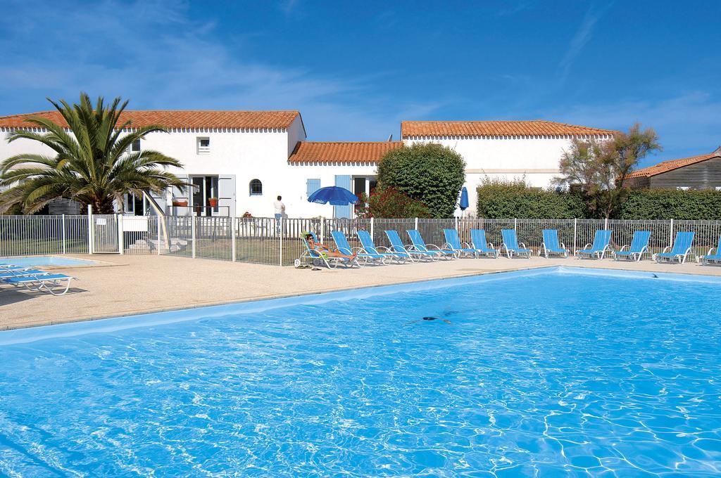 Residence Odalys Le Village Des Amareyeurs Le Château-dʼOléron Dış mekan fotoğraf