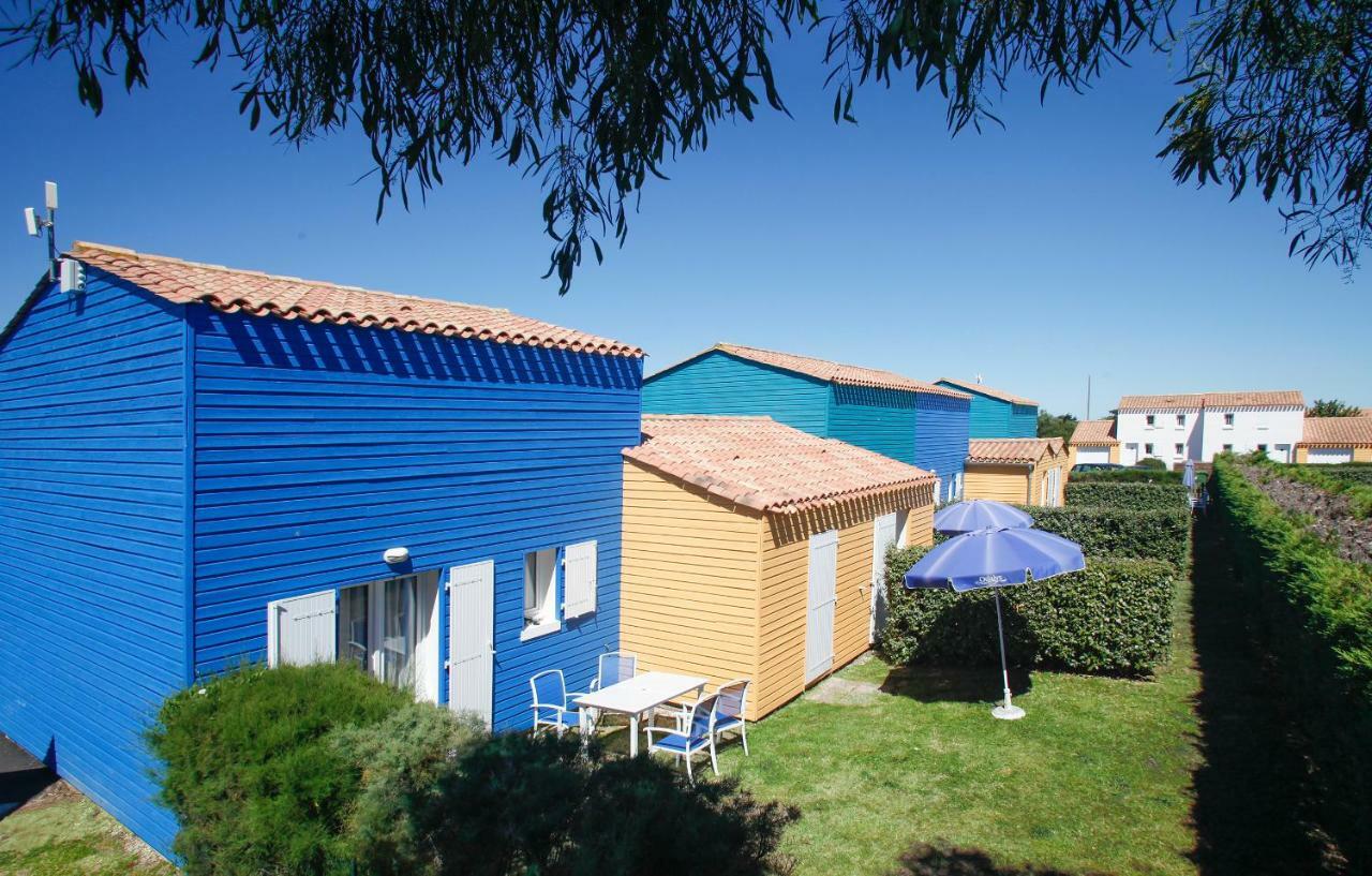 Residence Odalys Le Village Des Amareyeurs Le Château-dʼOléron Dış mekan fotoğraf